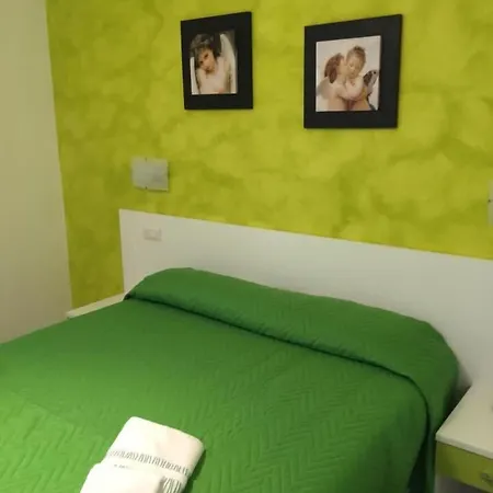 Bed & Breakfast Lolly 3*