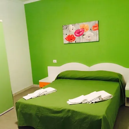 Lolly Bed & Breakfast 3*